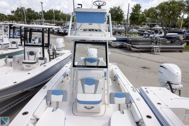 New 2023 Robalo 246 Cayman SD for sale